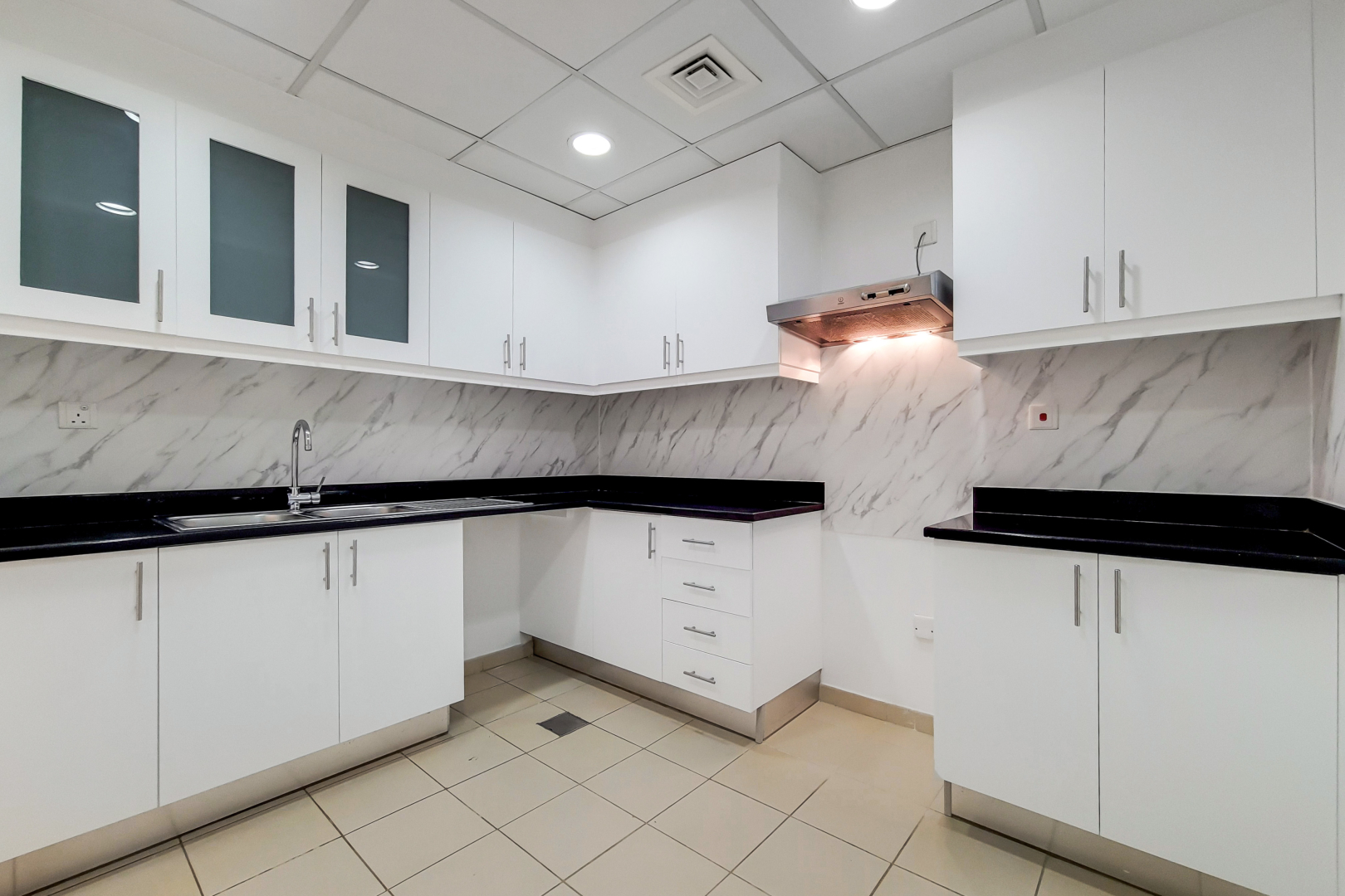 2 Bedrooms Apartment in Amwaj 4