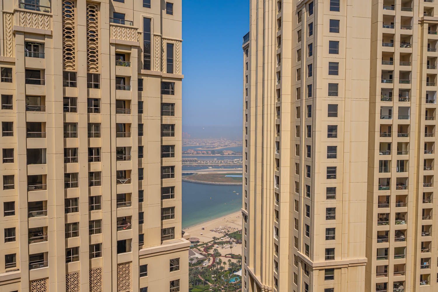 4 Bedrooms Apartment in Sadaf 2