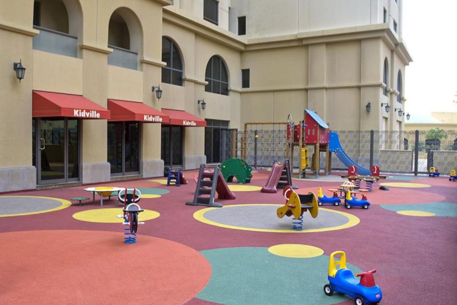 2 Bedrooms Apartment in Rimal 2