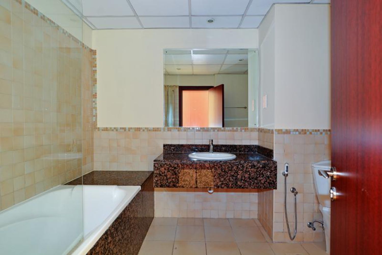 2 Bedrooms Apartment in Rimal 2