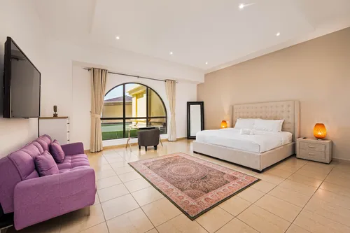 4 Bedrooms Apartment in Rimal 5