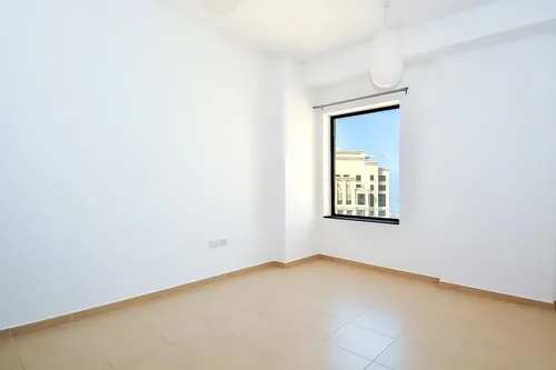 2 Bedrooms Apartment in Bahar 1