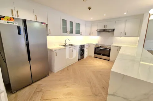 4 Bedrooms Apartment in Sadaf 8