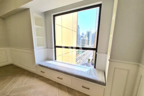 4 Bedrooms Apartment in Sadaf 8