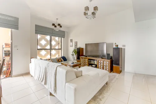 3 Bedrooms Apartment in Rimal 6