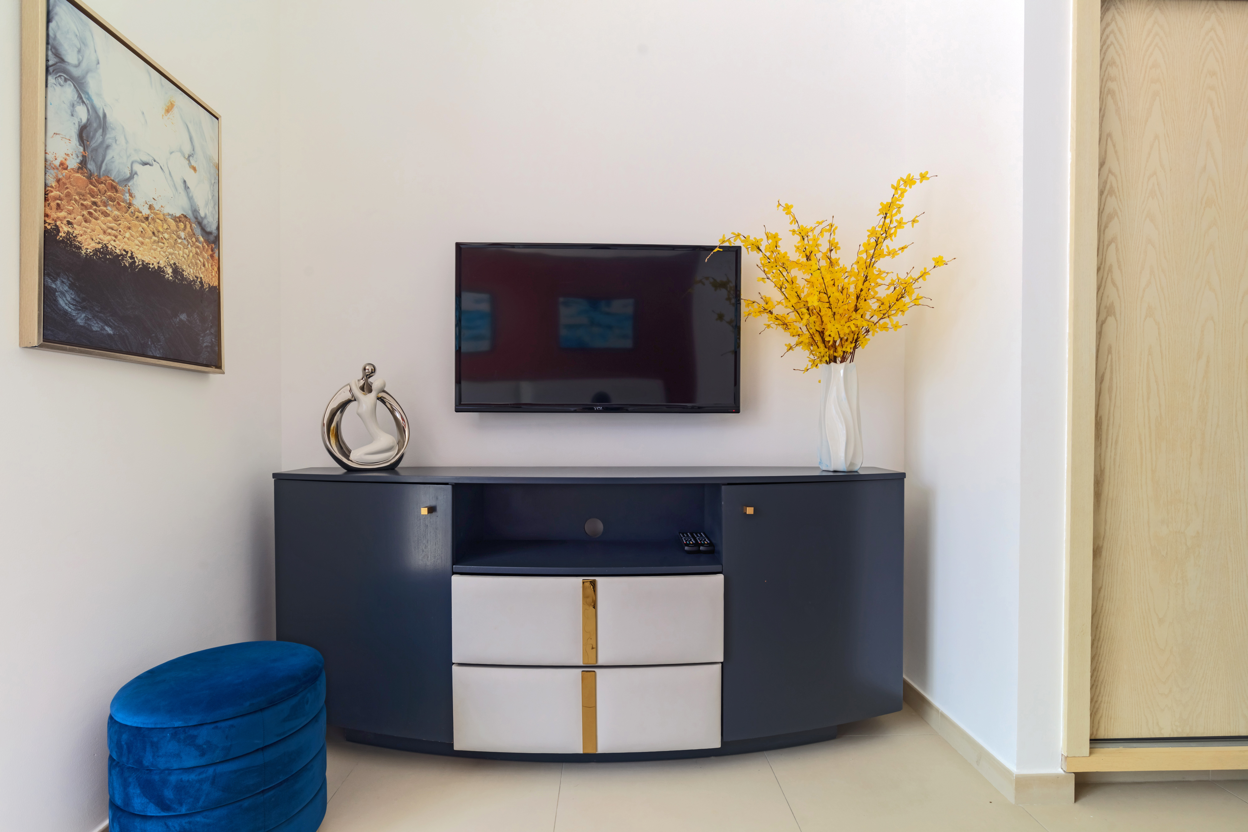 2 Bedrooms Apartment in Al Bateen Residences