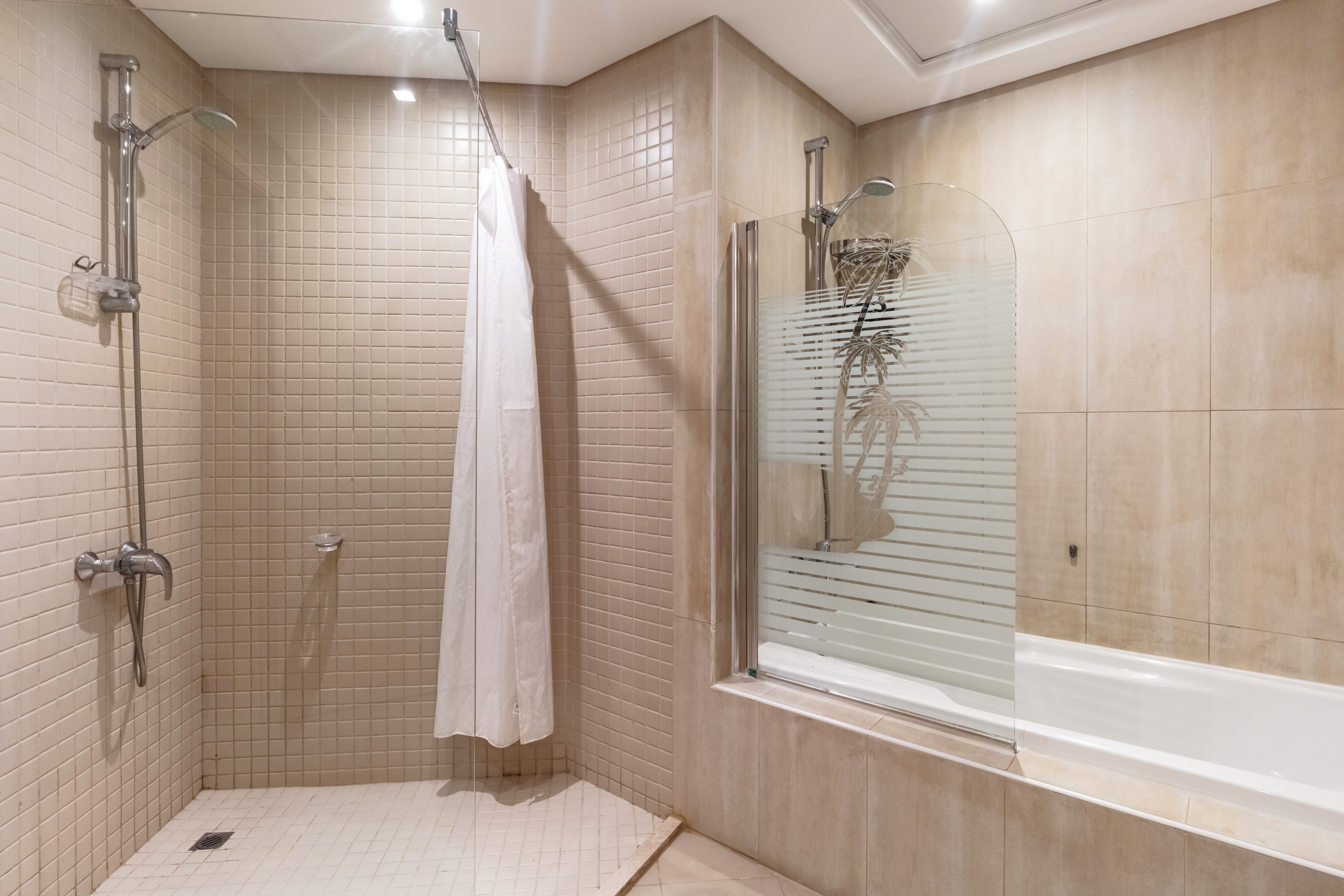 2 Bedrooms Apartment in Al Bateen Residences