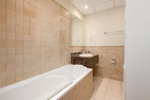 3 Bedrooms Apartment in Rimal 5