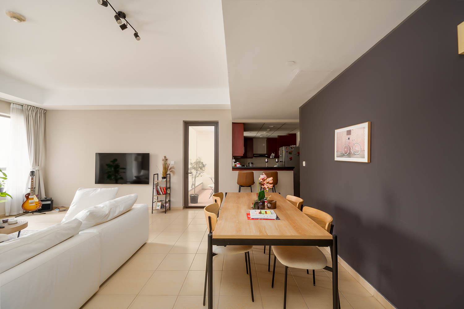 1 Bedroom Apartment in Rimal 1