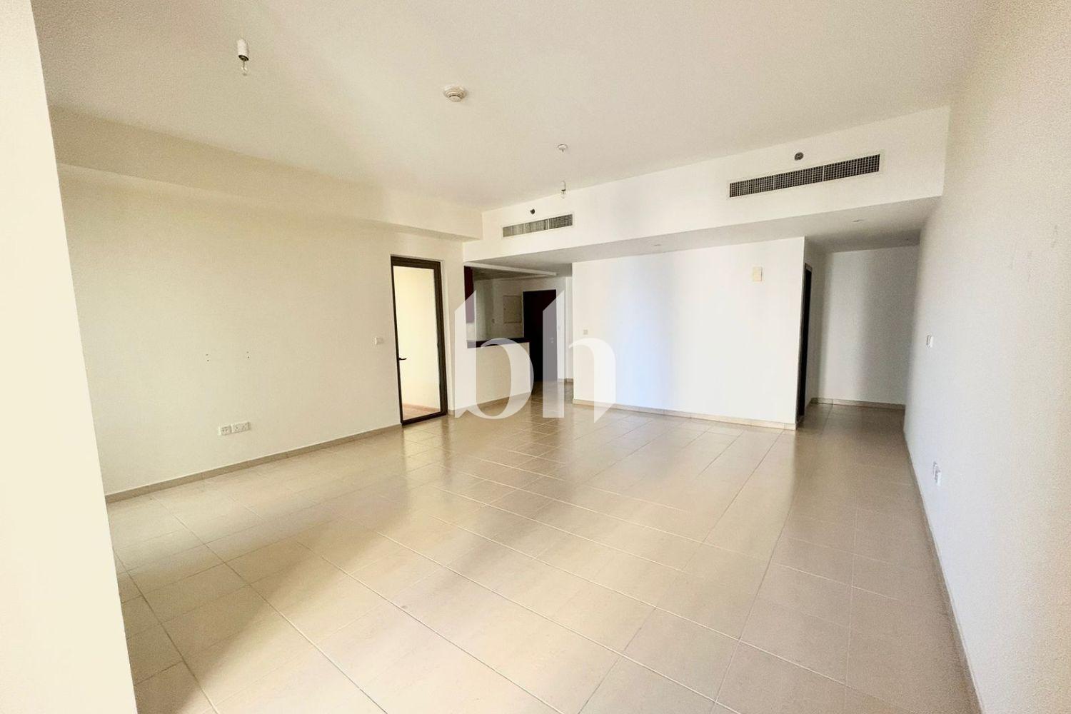 Exclusive I Large Layout I Partial Sea View