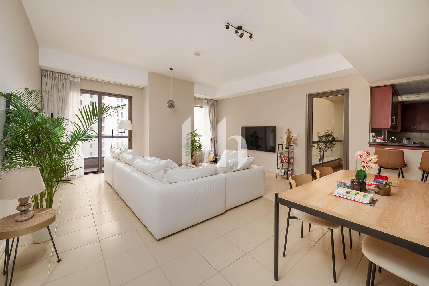 Exclusive I Large Layout I Partial Sea View