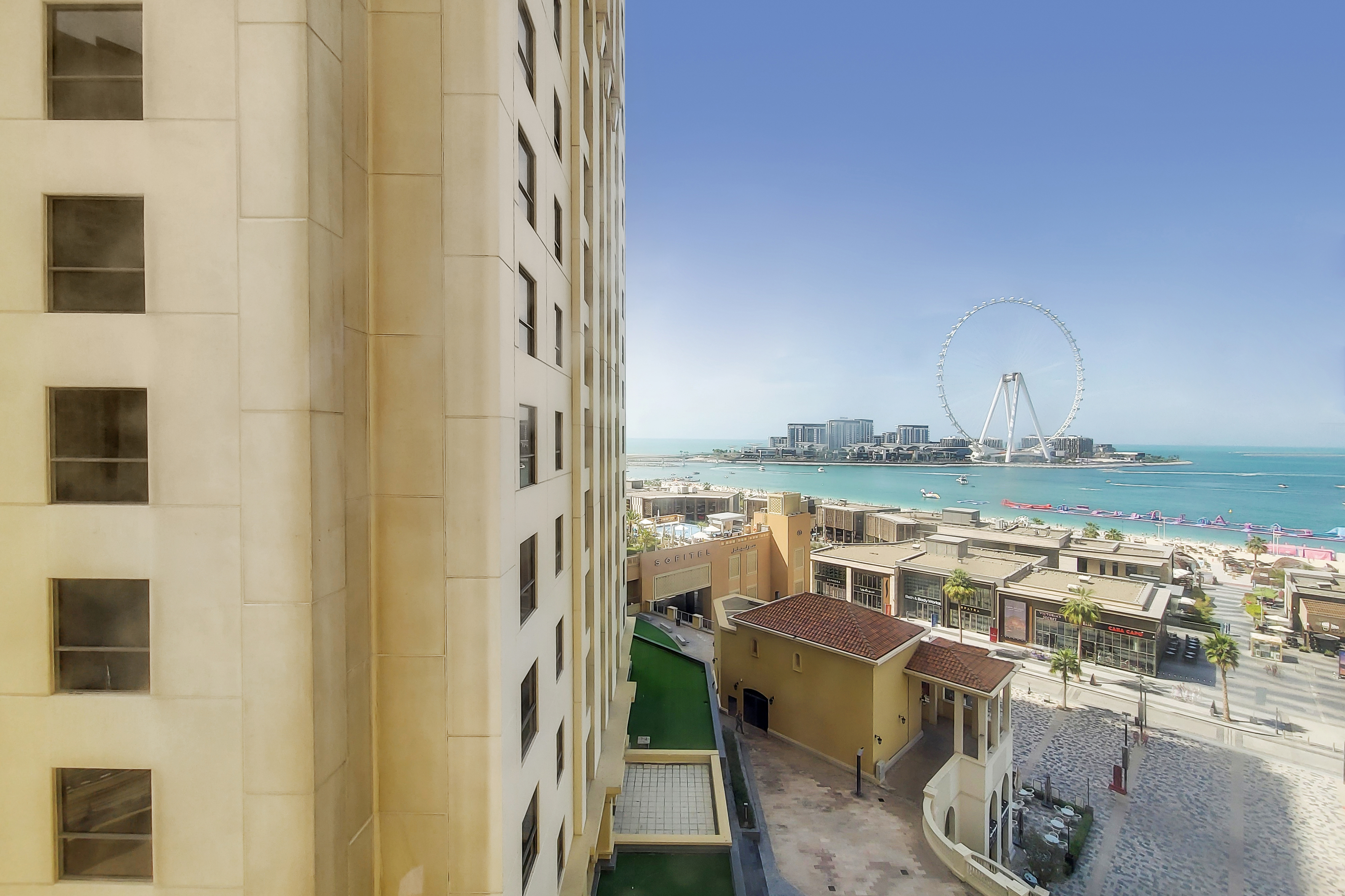 3 Bedrooms Apartment in Rimal 5