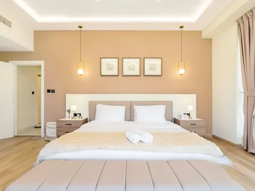 2 Bedrooms Apartment in Bahar 1