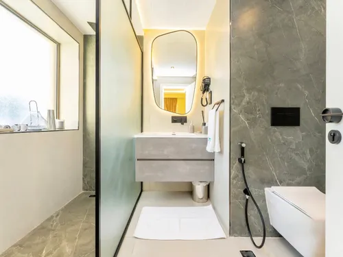 2 Bedrooms Apartment in Bahar 1