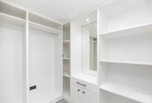 2 Bedrooms Apartment in Murjan 5