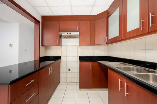 2 Bedrooms Apartment in Sadaf 6