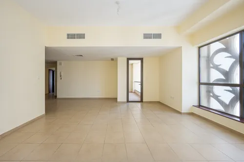 2 Bedrooms Apartment in Bahar 1