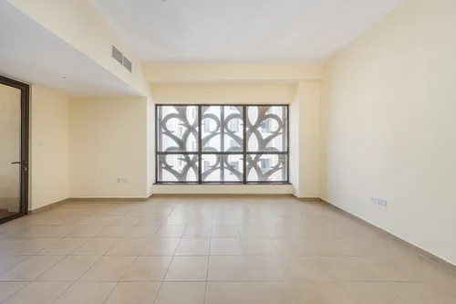 2 Bedrooms Apartment in Bahar 1