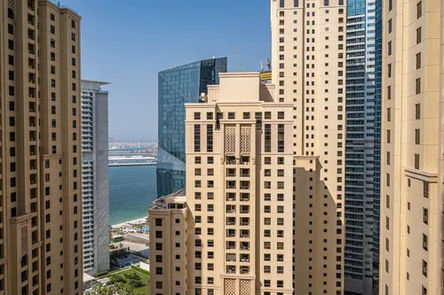 2 Bedrooms Apartment in Bahar 1