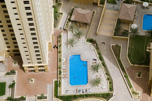 2 Bedrooms Apartment in Sadaf 6