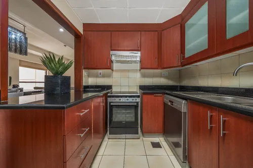 2 Bedrooms Apartment in Sadaf 6