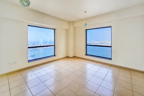 3 Bedrooms Apartment in Rimal 3