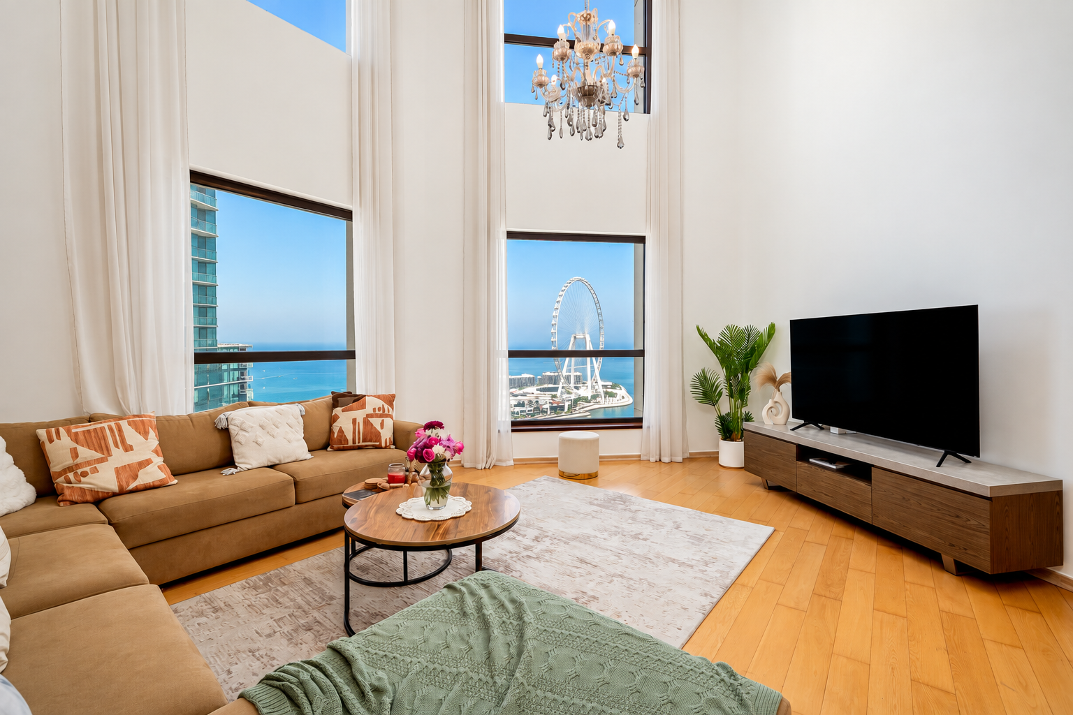 4 Bedroom Apartment in Shams 4