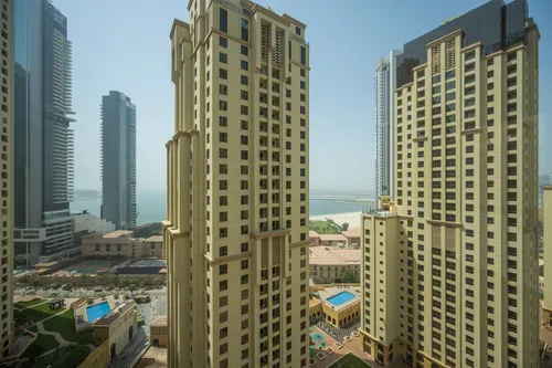 3 Bedrooms Apartment in Murjan 1