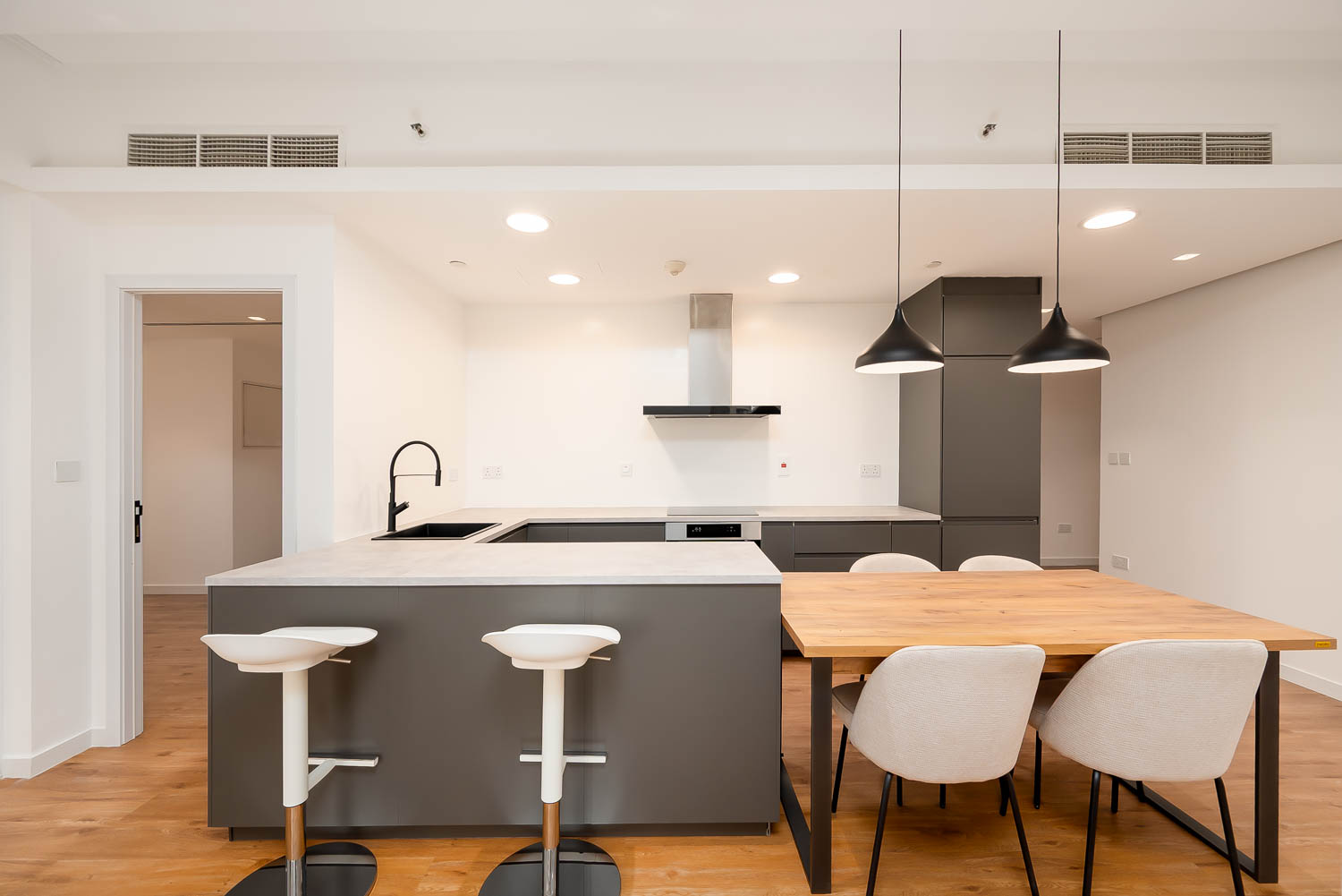 1 Bedroom Apartment in Murjan 1