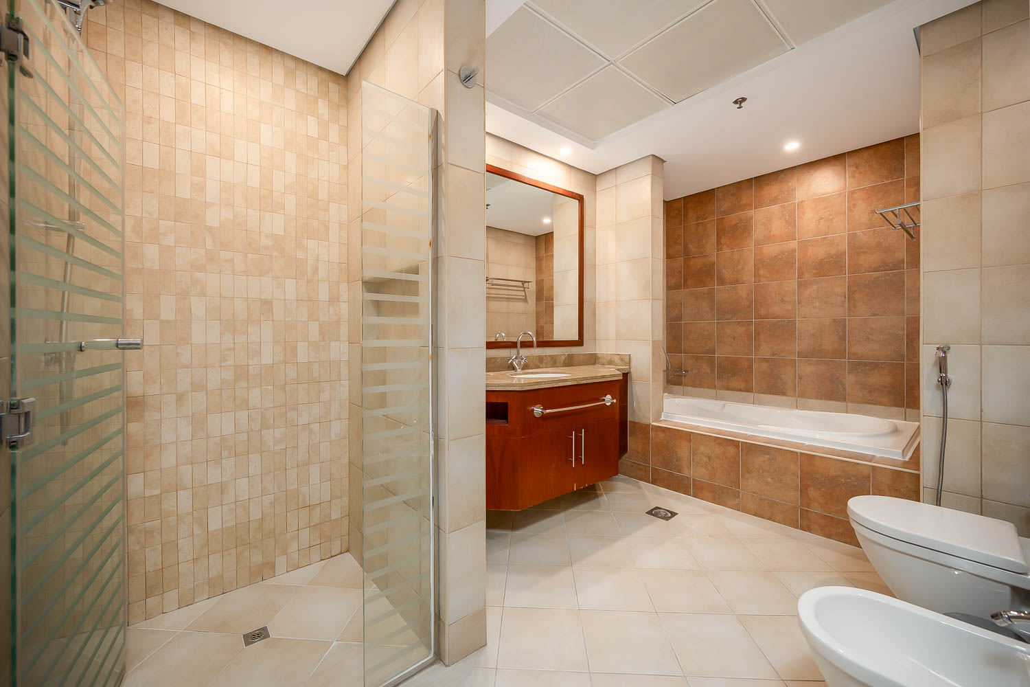 2 Bedrooms Hotel Apartment in Al Fattan Hotel Apartment