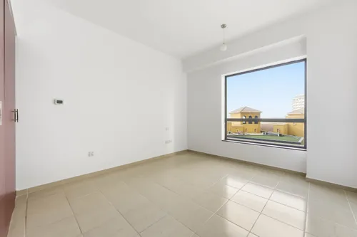 3 Bedrooms Apartment in Rimal 3