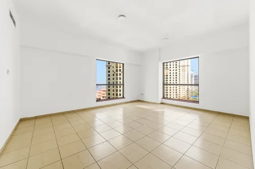 3 Bedrooms Apartment in Sadaf 8