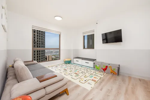 3 Bedrooms Apartment in Murjan 6