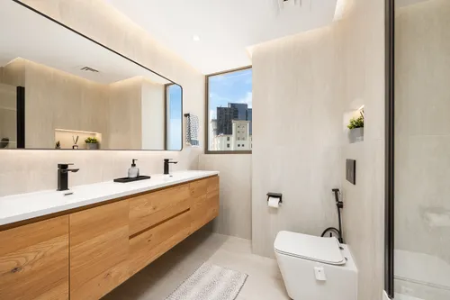 3 Bedrooms Apartment in Murjan 6