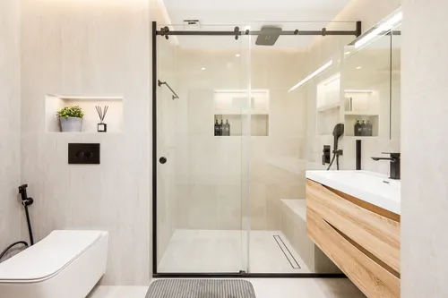 3 Bedrooms Apartment in Murjan 6