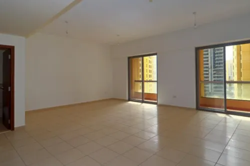 2 Bedrooms Apartment in Sadaf 6