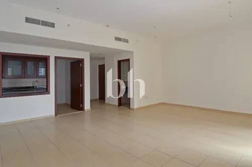 Spacious | Vacant Soon | Beachfront Living