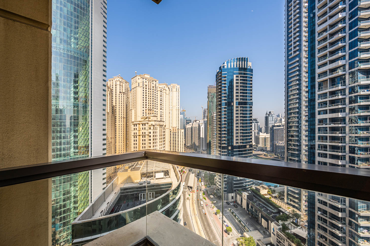 1 Bedroom Apartment in Bahar 6