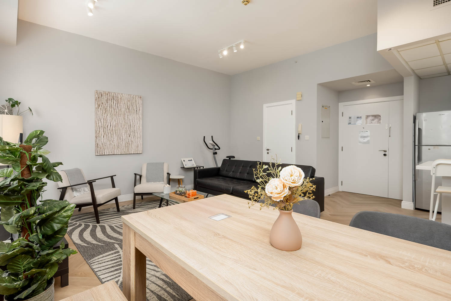 1 Bedroom Apartment in Bahar 6