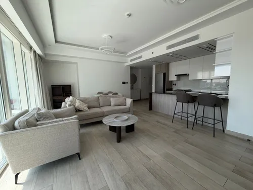 1 Bedroom Apartment in Me Do Re Tower