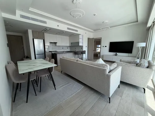 1 Bedroom Apartment in Me Do Re Tower