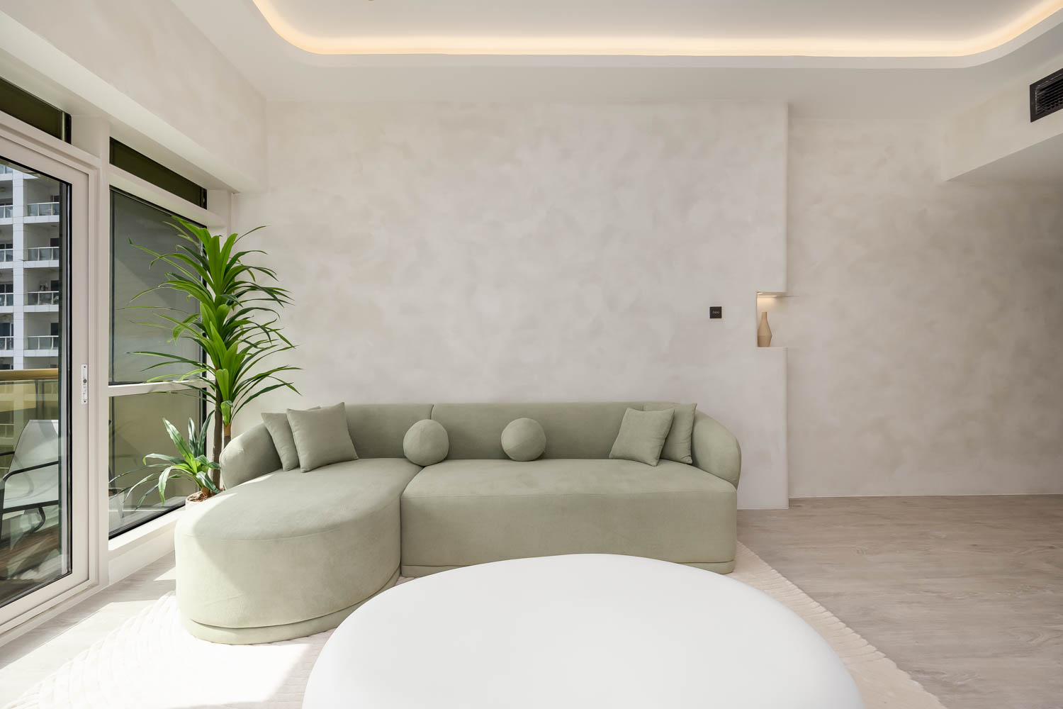 1 Bedroom Apartment in Lake City Tower