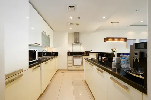 2 Bedrooms Apartment in Bonnington Tower