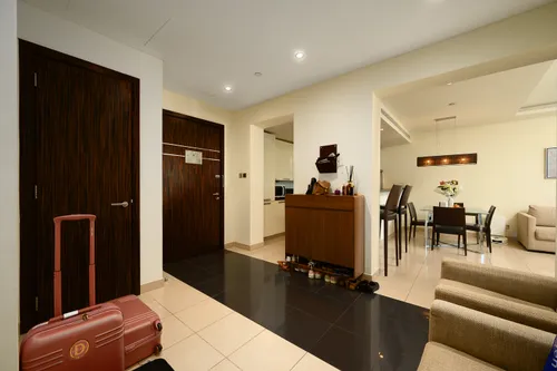 2 Bedrooms Apartment in Bonnington Tower