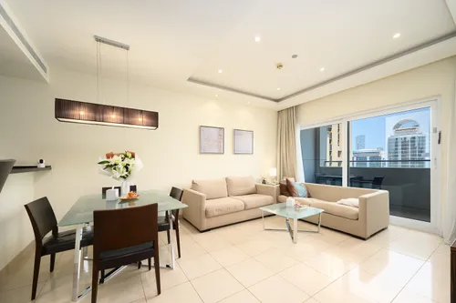 2 Bedrooms Apartment in Bonnington Tower