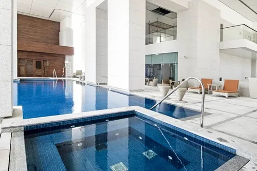 2 Bedrooms Apartment in Bonnington Tower