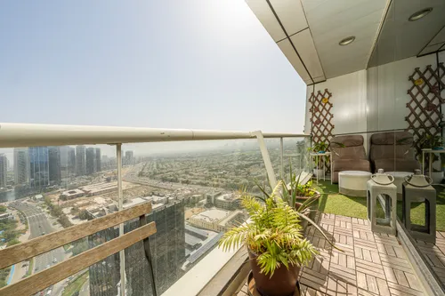 3 Bedrooms Apartment in Dubai Arch