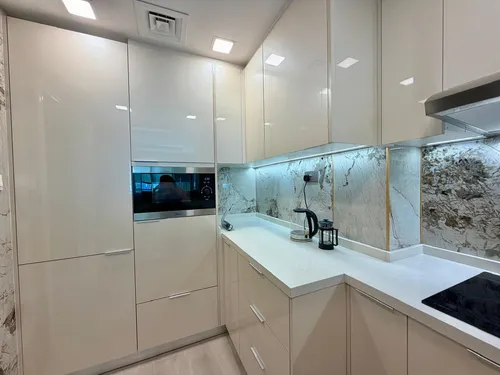 2 Bedrooms Apartment in Icon Tower 2