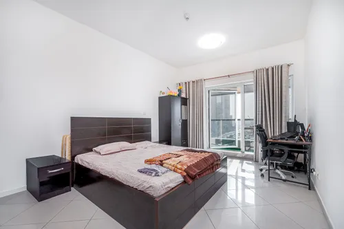 1 Bedroom Apartment in Concorde Tower