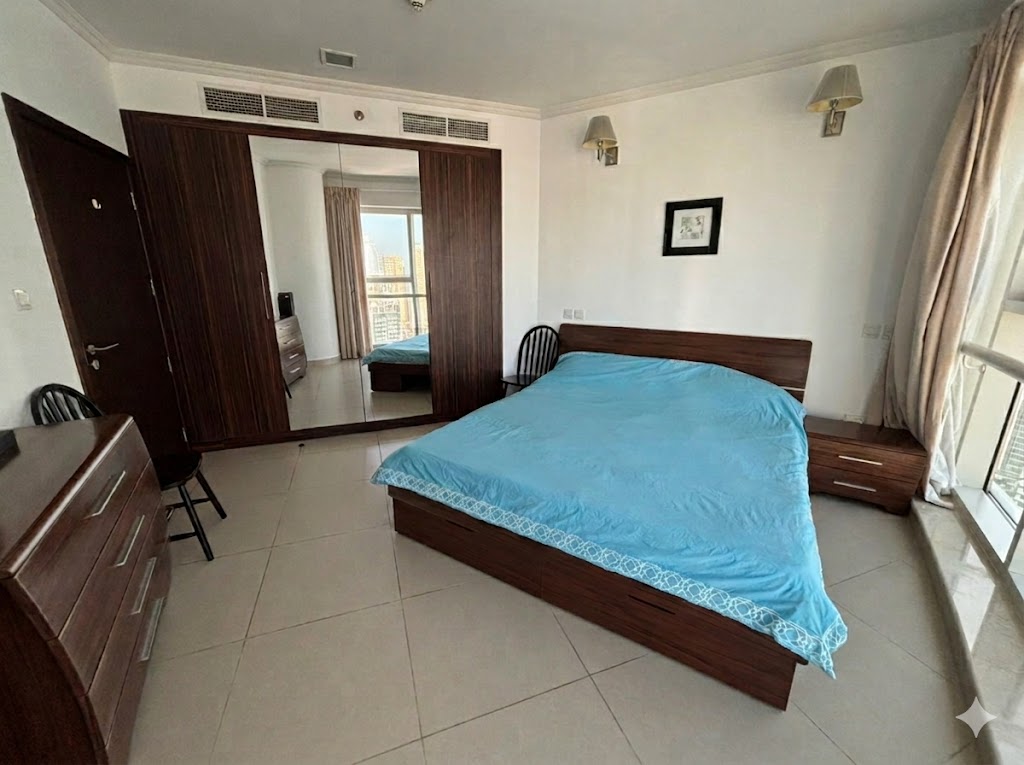 1 Bedroom Apartment in Goldcrest Executive